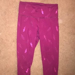 BUNDLE 5 for $25 on 5$ items